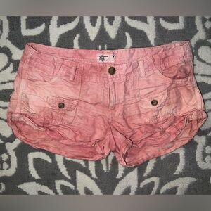 AE American Eagle Pink Cargo Shorts Size 6